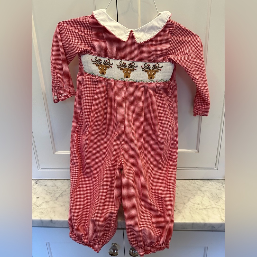 Adorable EUC 24M reindeer longall! This is so cute on!